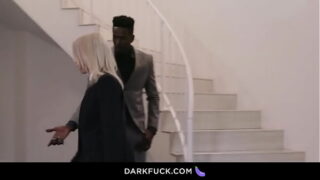 Sexy blonde Khloe Capri gets her pussy fucked by Jason